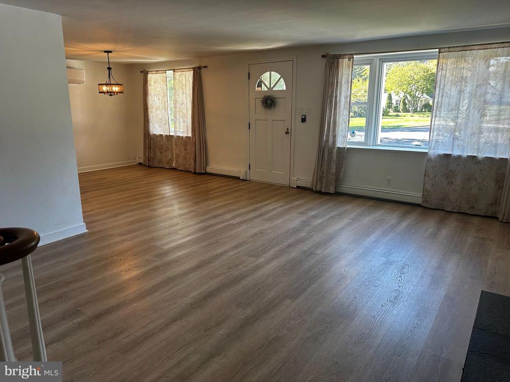 207 GREENWOOD RD #, LANSDALE, PA 19446 — photo 3