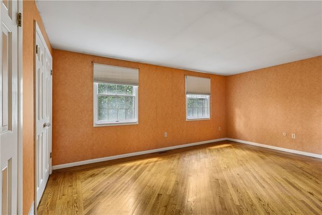 205 Tilford Rd, Penn Hills, PA 15235