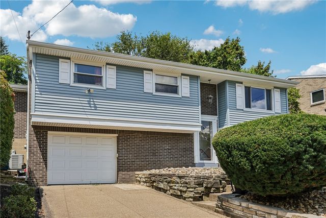 205 Tilford Rd, Penn Hills, PA 15235