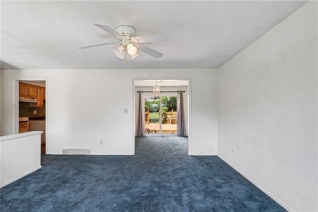 205 Tilford Rd, Penn Hills, PA 15235