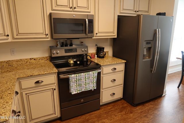 16675 John Smith Road, Vancleave, MS 39565