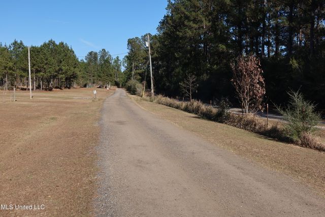 16675 John Smith Road, Vancleave, MS 39565