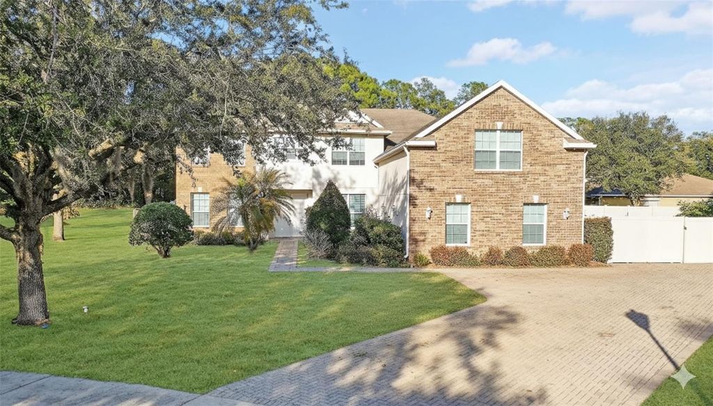 695 LONGFORD LOOP, Apopka, FL 32703