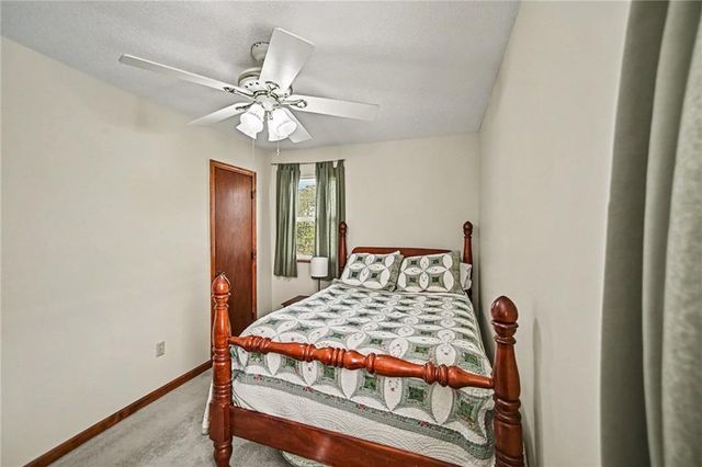 6611 N Agnes Avenue, Gladstone, MO 64119