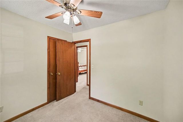 6611 N Agnes Avenue, Gladstone, MO 64119
