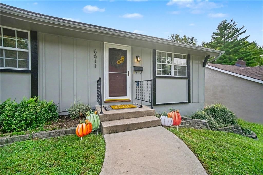 6611 N Agnes Avenue, Gladstone, MO 64119