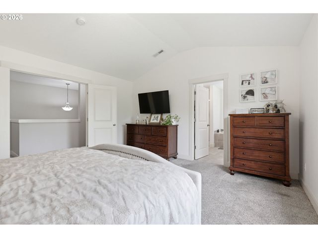 14674 Sw MULBERRY Dr, Portland, OR 97224