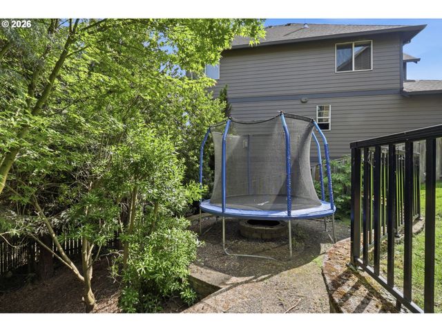 14674 Sw MULBERRY Dr, Portland, OR 97224