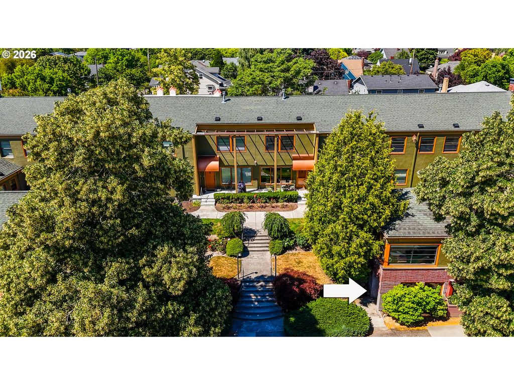 2025 Se CARUTHERS St 24, Portland, OR 97214