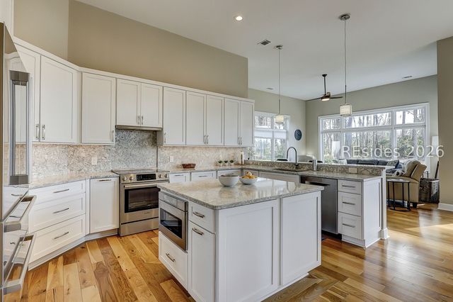 74 Lexington Dr, Bluffton, SC 29910