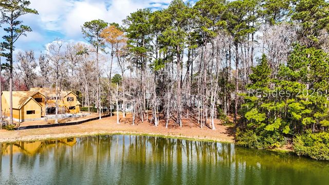 74 Lexington Dr, Bluffton, SC 29910