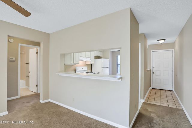 5615 SAN JUAN Avenue, 308, Jacksonville, FL 32210
