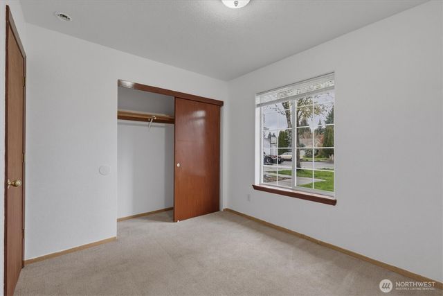 118 Balboa Loop, Kelso, WA 98626