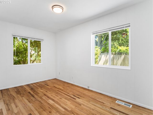 4526 Se 37TH Ave, Portland, OR 97202
