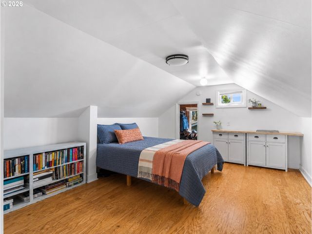 4526 Se 37TH Ave, Portland, OR 97202