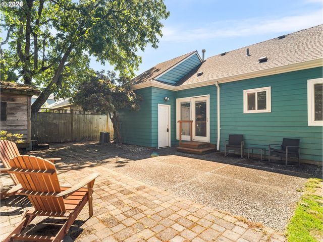 4526 Se 37TH Ave, Portland, OR 97202