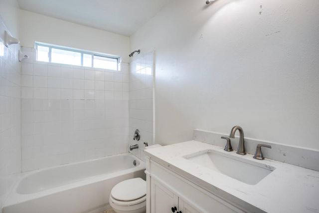 14830 Buckskin Bridge Court, Sugar Land, TX 77498