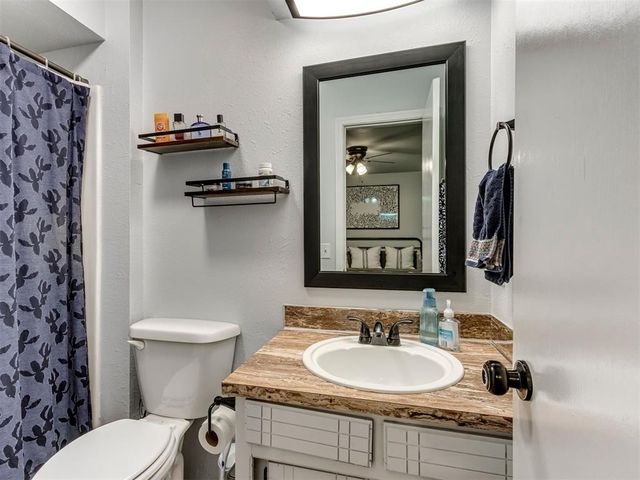 809 Peregrine Drive, Norman, OK 73072