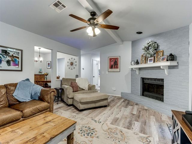 809 Peregrine Drive, Norman, OK 73072