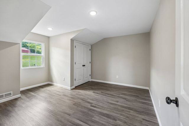 124 Hickman Creek Rd, S, Hickman, TN 38567