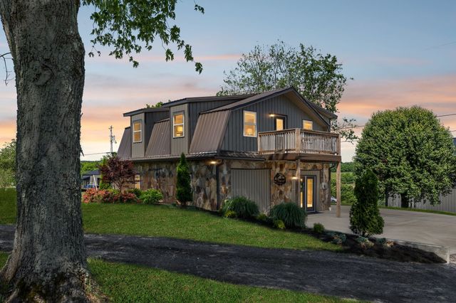 124 Hickman Creek Rd, S, Hickman, TN 38567