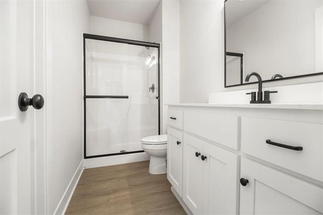 311 NE 51st Road, Warrensburg, MO 64093