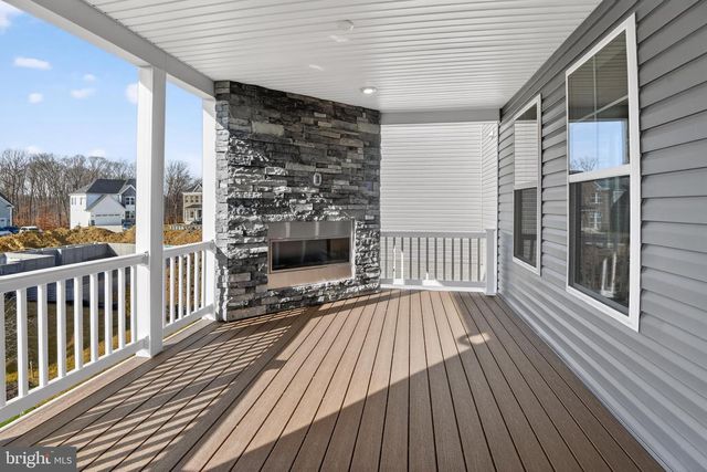 403 MEADOW CREEK DR, Bowie, MD 20716