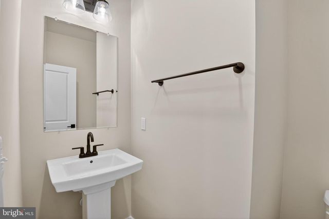 403 MEADOW CREEK DR, Bowie, MD 20716