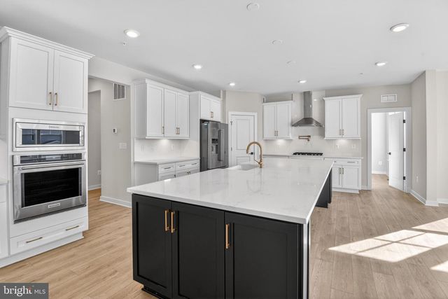 403 MEADOW CREEK DR, Bowie, MD 20716