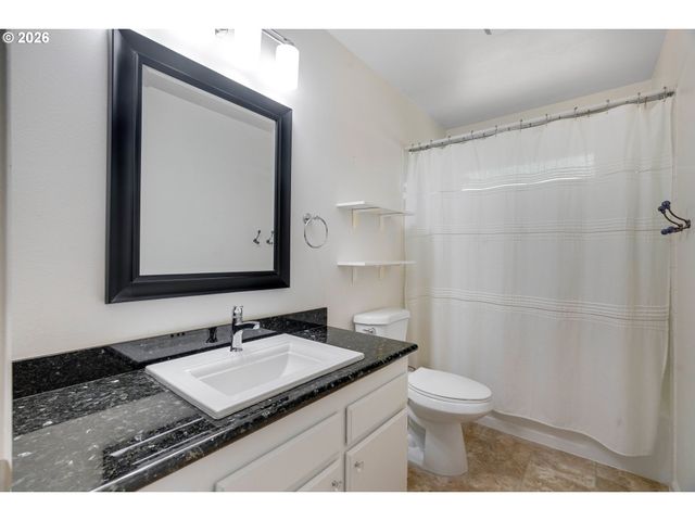 1648 Nw ROLLING HILL Dr, Beaverton, OR 97006