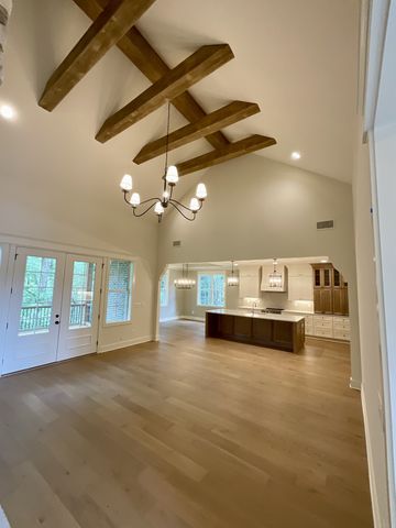 5000 Caleb Dr, Lebanon, TN 37087