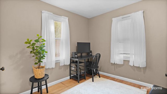 2836 Sharon Avenue SW, Wyoming, MI 49519