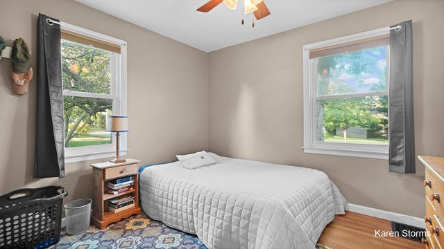 2836 Sharon Avenue SW, Wyoming, MI 49519