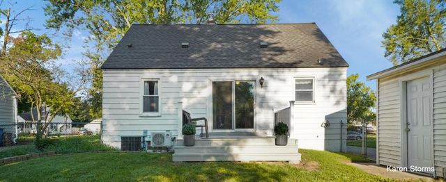 2836 Sharon Avenue SW, Wyoming, MI 49519