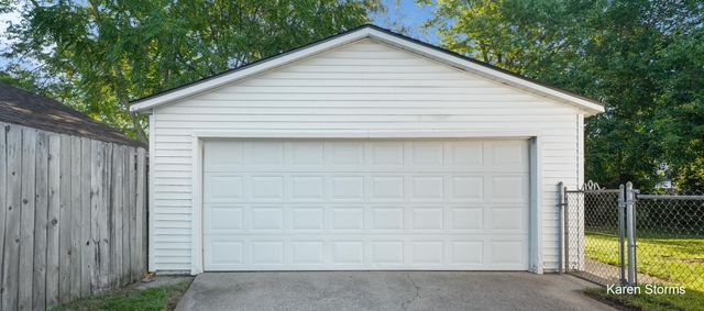 2836 Sharon Avenue SW, Wyoming, MI 49519