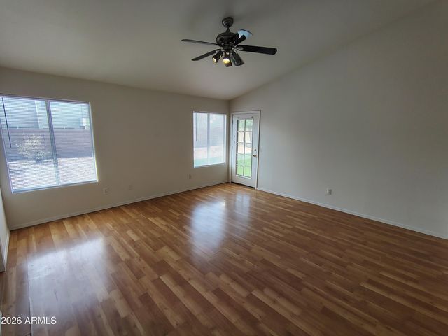 4303 E Cathedral Rock Drive, Phoenix, AZ 85044