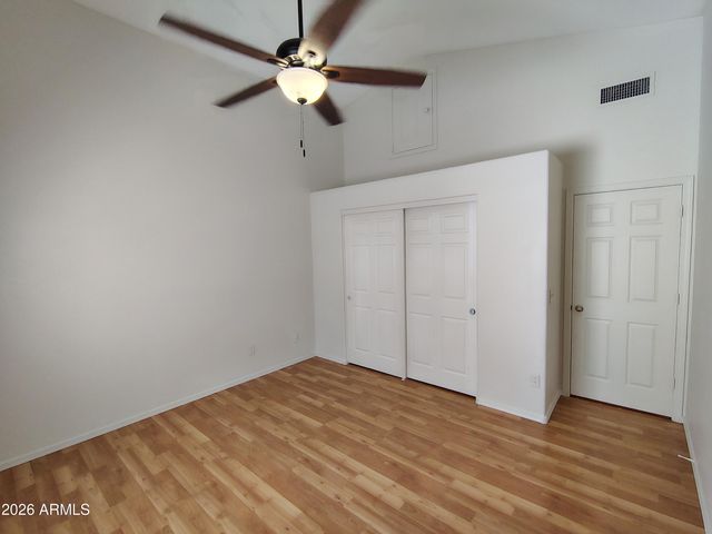 4303 E Cathedral Rock Drive, Phoenix, AZ 85044