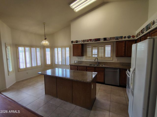 4303 E Cathedral Rock Drive, Phoenix, AZ 85044