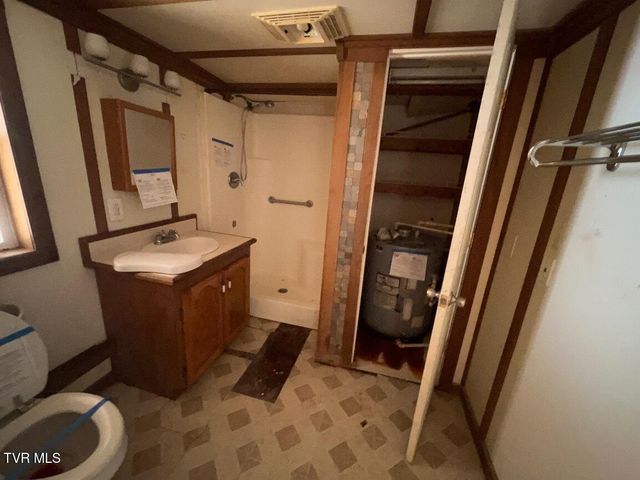 641 Jacobs Hollow Road, Sneedville, TN 37869