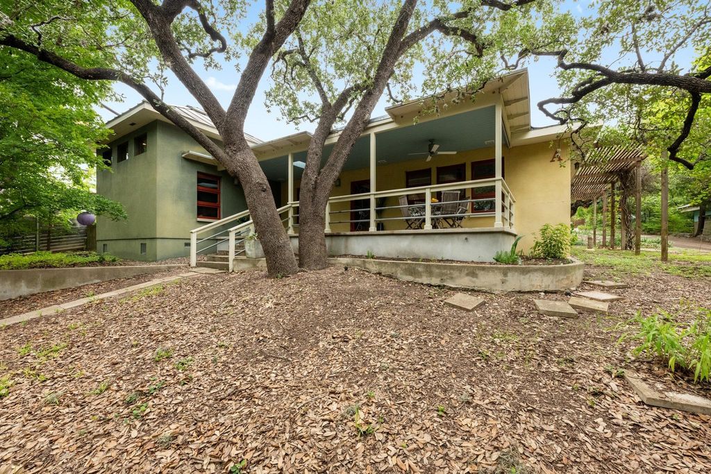 1227 Hillside Ave A, Austin, TX 78704