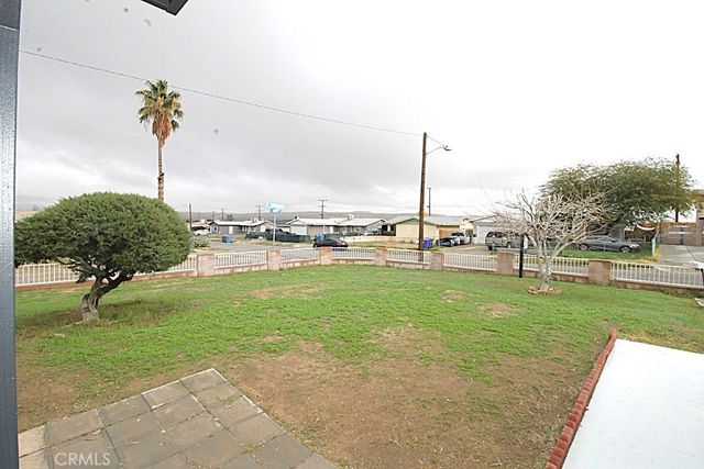 700 Arbor, Barstow, CA 92311