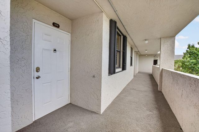 2070 Homewood Boulevard 5050, Delray Beach, FL 33445