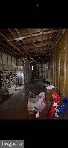 3048 CLIFFORD ST, Philadelphia, PA 19121