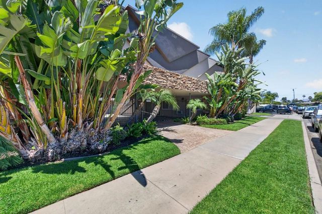 1160 E Lexington Avenue 17, El Cajon, CA 92019