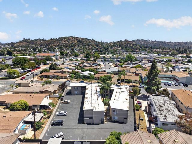 1160 E Lexington Avenue 17, El Cajon, CA 92019