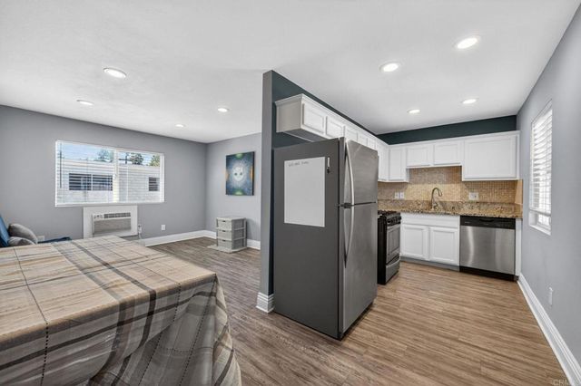 1160 E Lexington Avenue 17, El Cajon, CA 92019