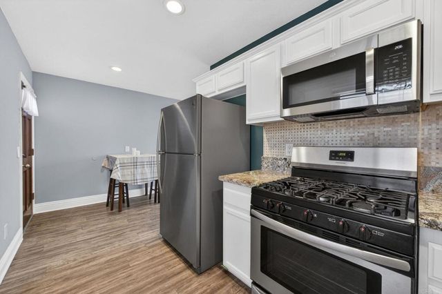1160 E Lexington Avenue 17, El Cajon, CA 92019
