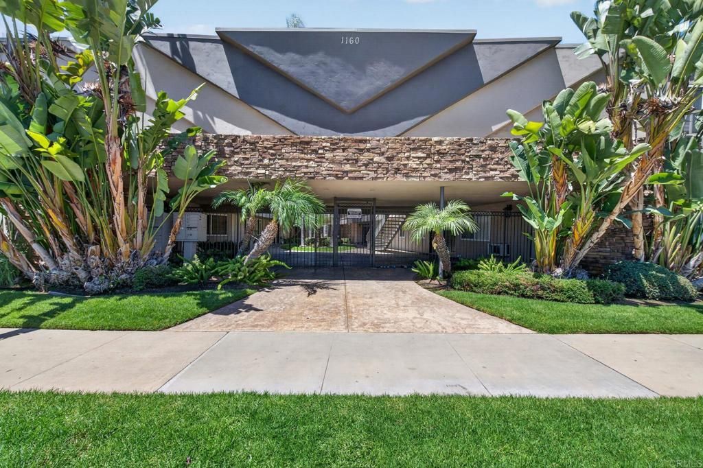 1160 E Lexington Avenue 17, El Cajon, CA 92019