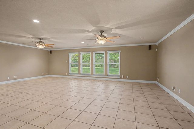 7213 Youpon Drive, Galveston, TX 77551