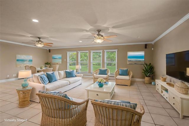7213 Youpon Drive, Galveston, TX 77551